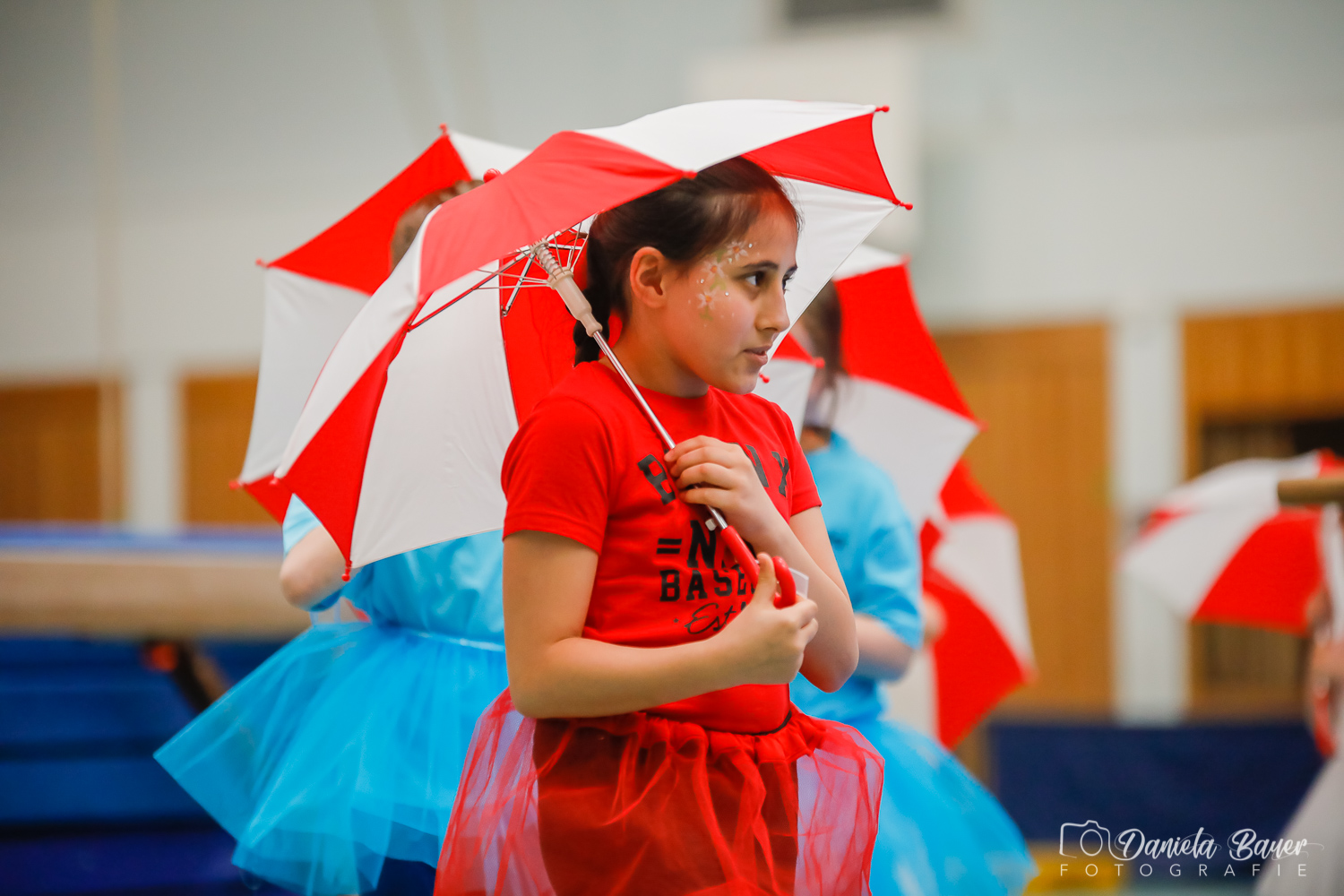 Kleine Feen in den Zweigen_3